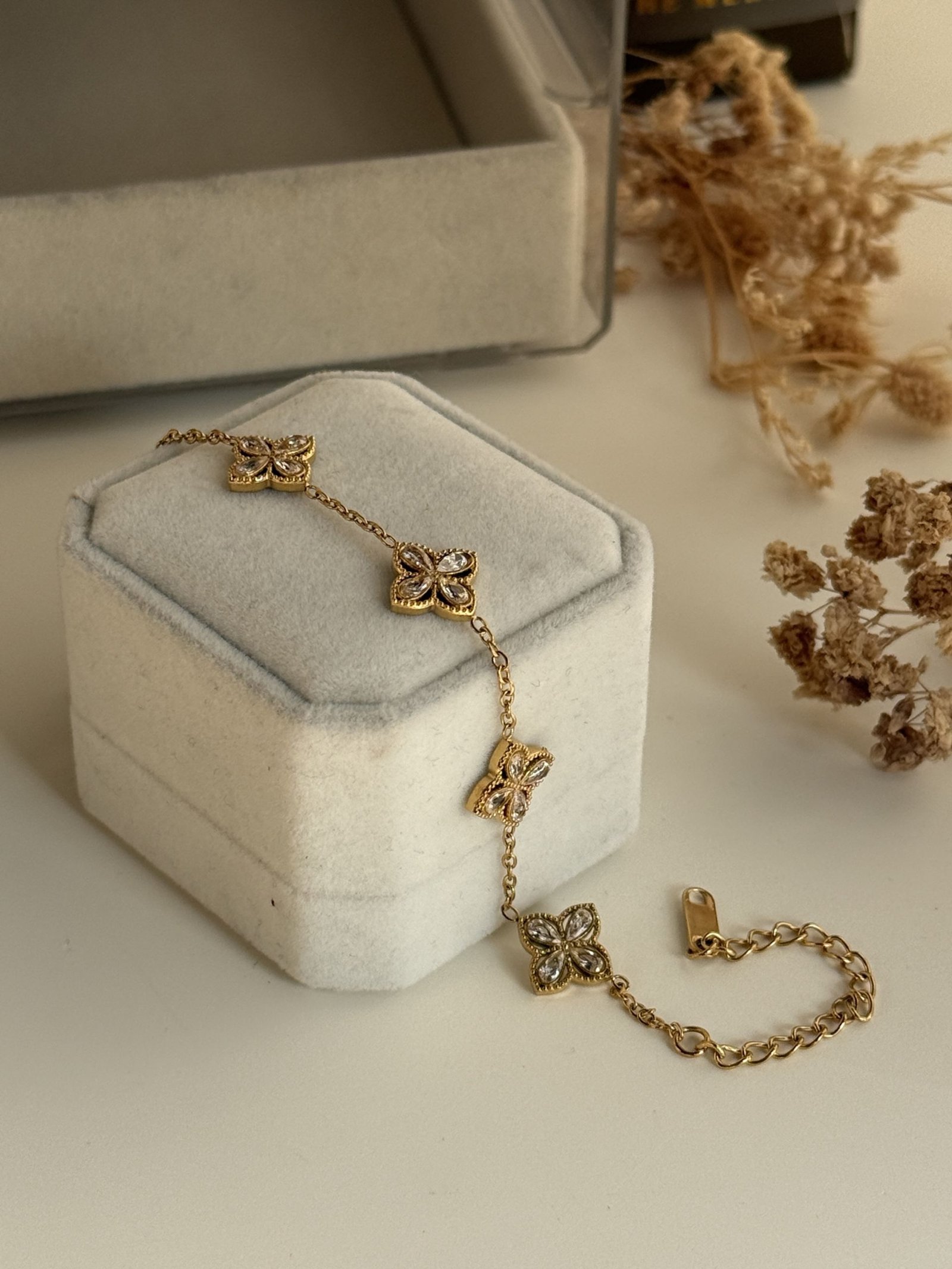 Alhambra Full Clover Motif Bracelet