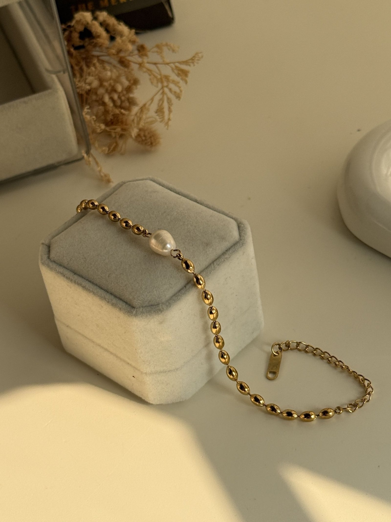 Aurelia Pearl Bead Chain Bracelet