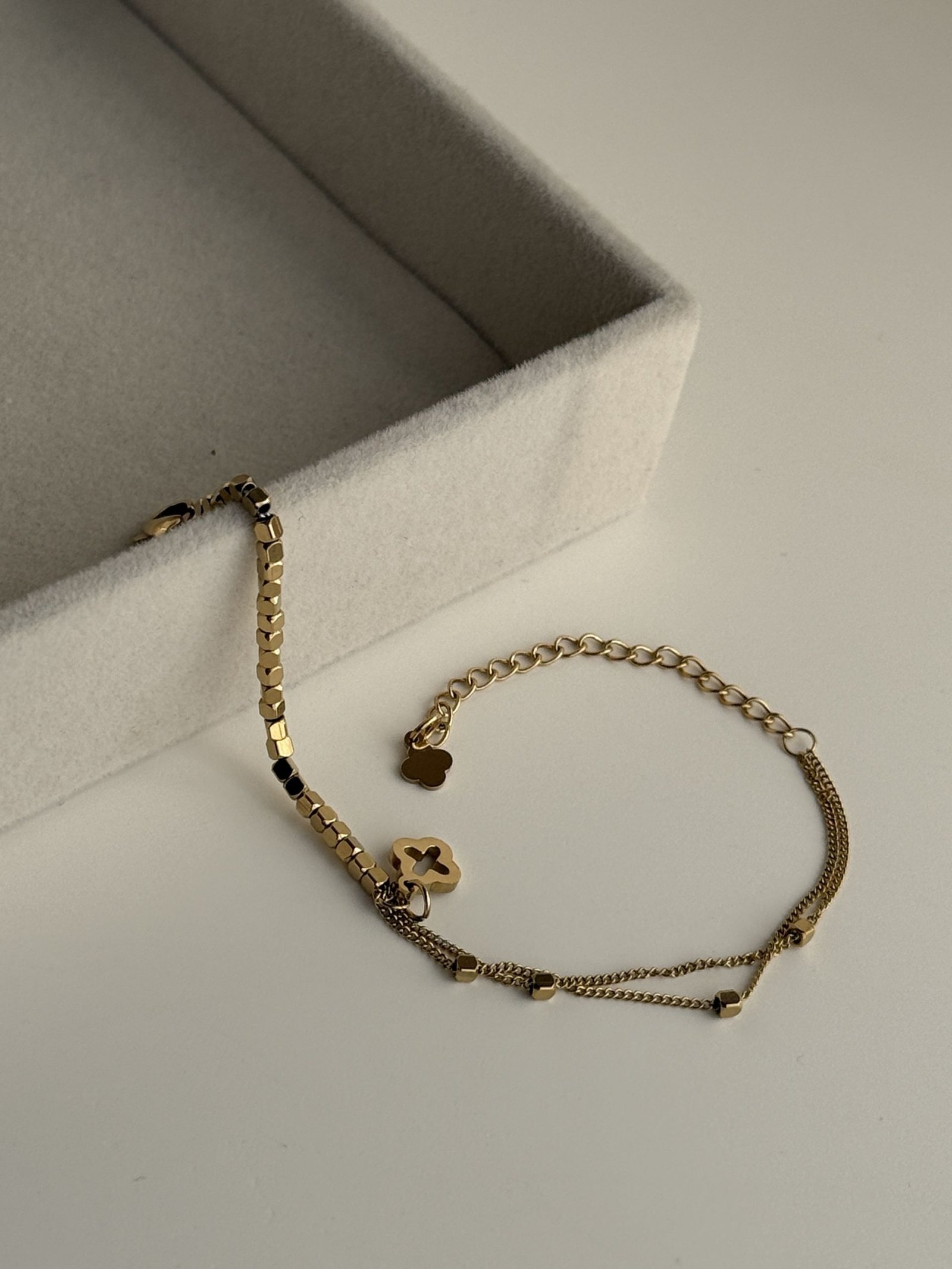 Celestia Duo Clover Chain Bracelet
