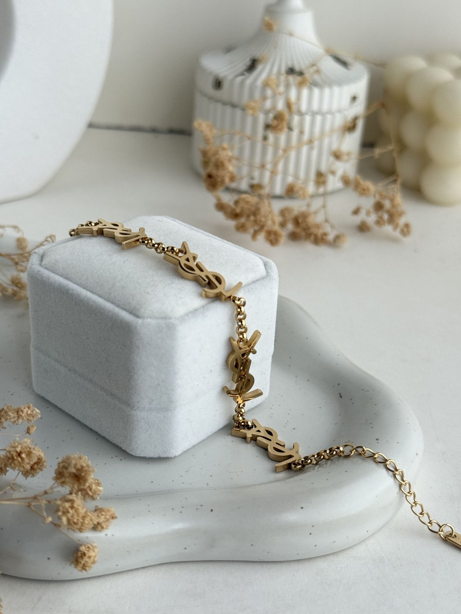 Cassandre Signature Multi-Charm Chain Bracelet