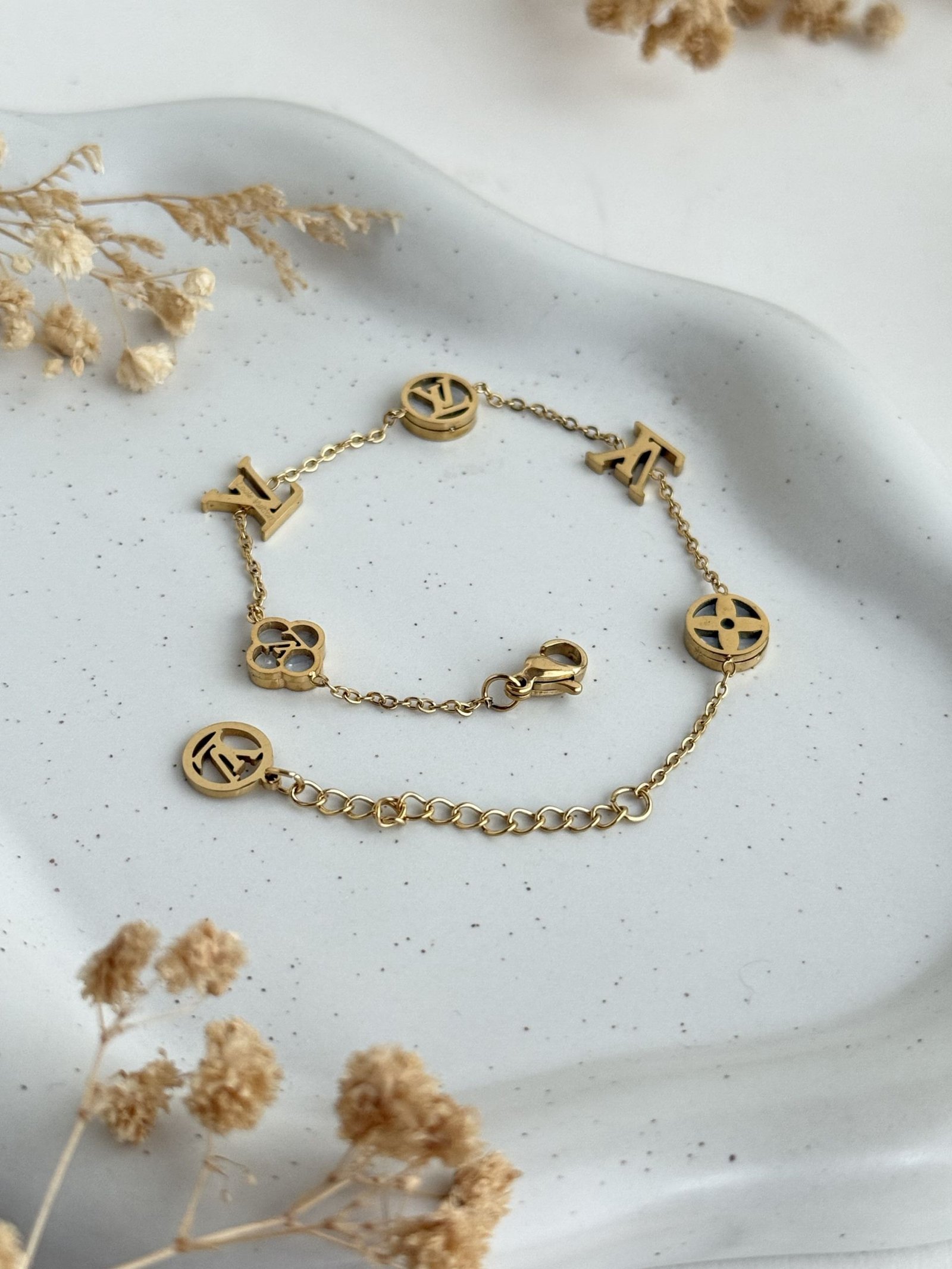 Icona Charm Link Bracelet