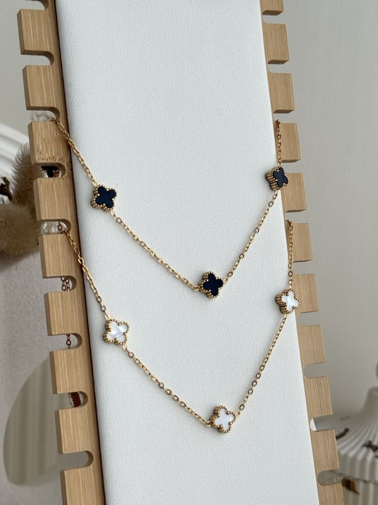 Elvara Mini Clover Station Necklace