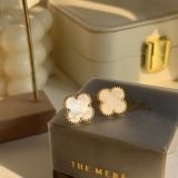 Alhambra Luxe Clover Stud Earrings (15mm)
