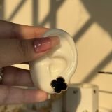 Alhambra Luxe Clover Stud Earrings (15mm)