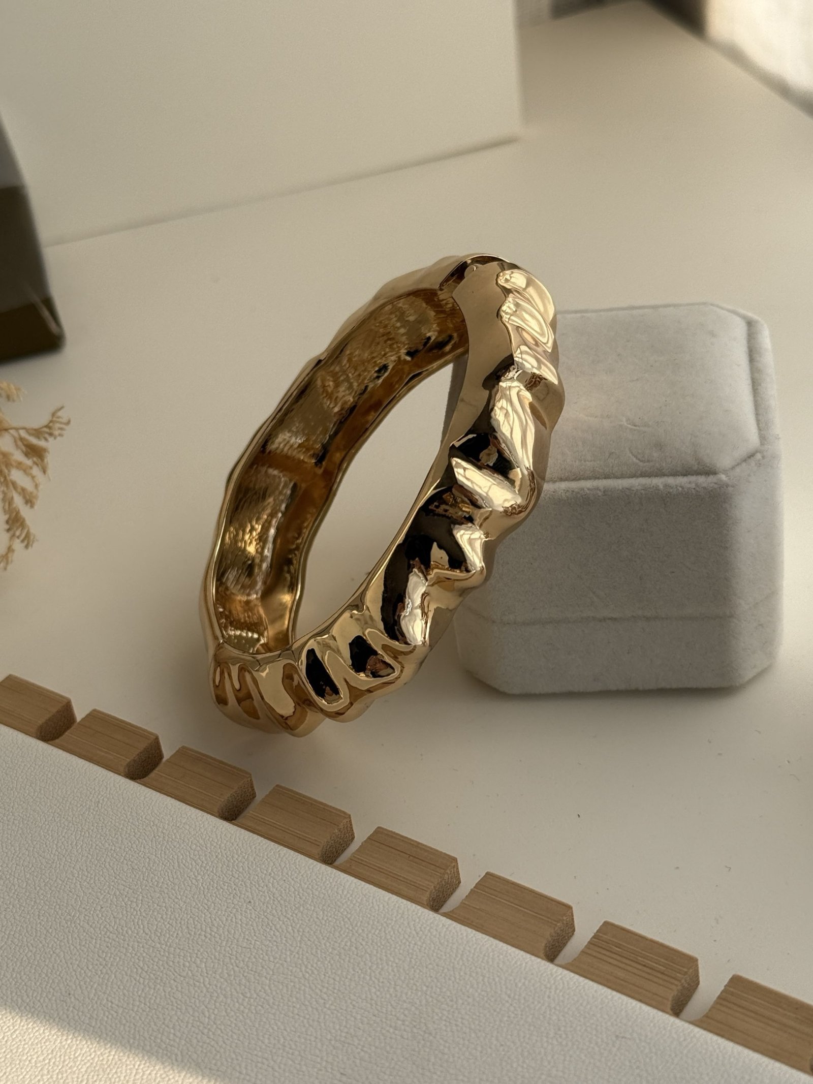 Elara Ripple Luxe Cuff