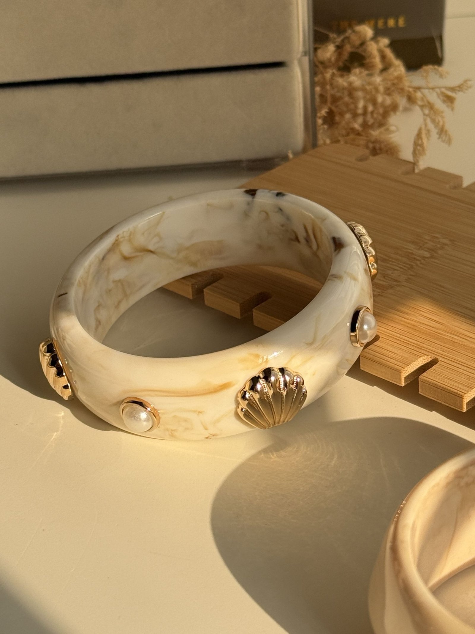 Pearl Shell Accent Resin Cuff