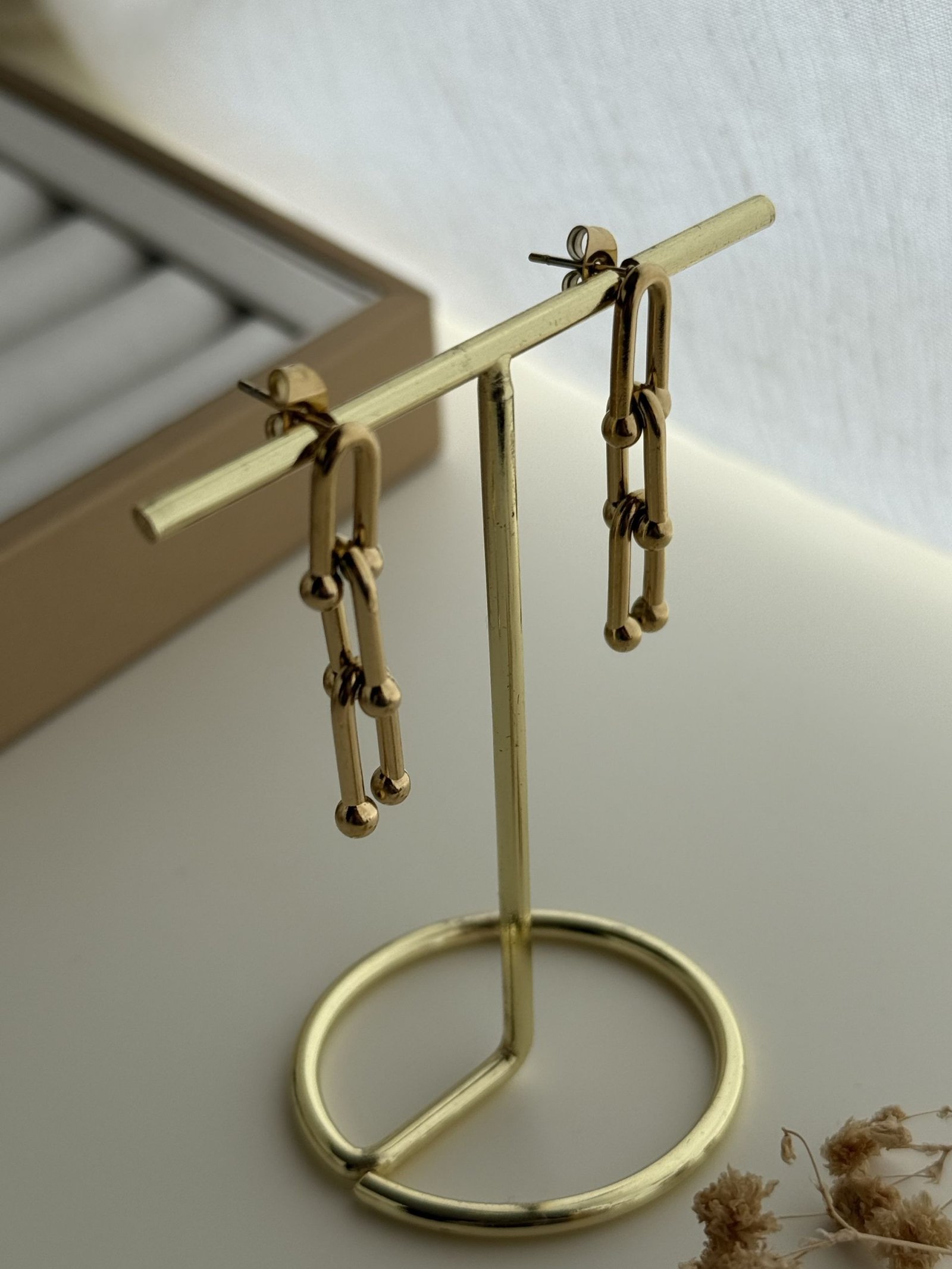 U-Link Drop Chain Earrings