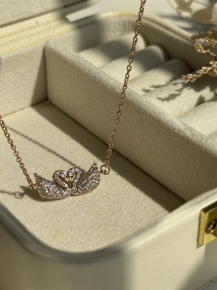 Elaria Twin Swan Pavé Necklace