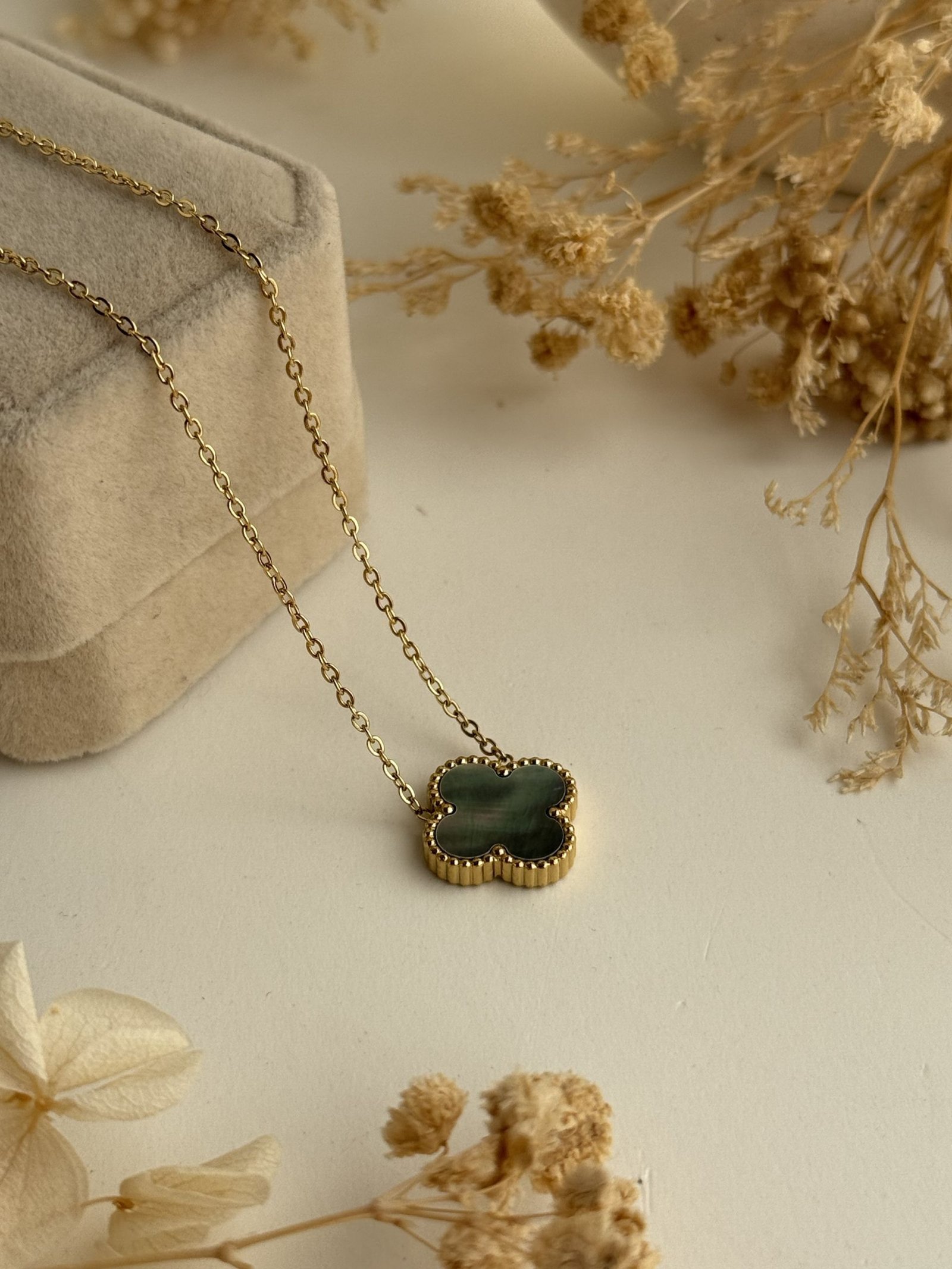 Aureline Chrome Clover Necklace