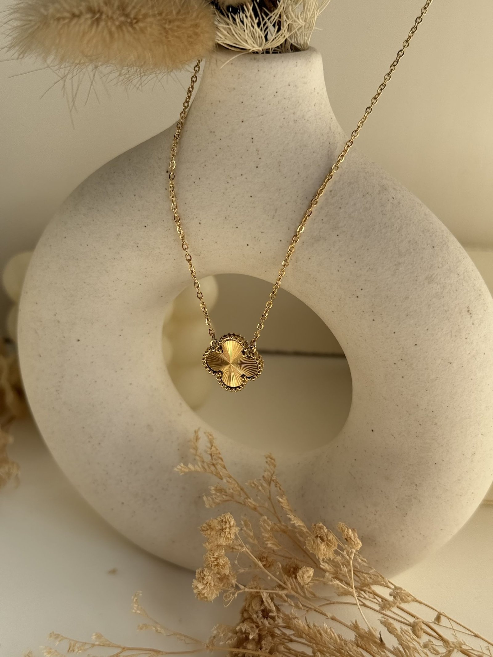 Velmora Laser Clover Necklace