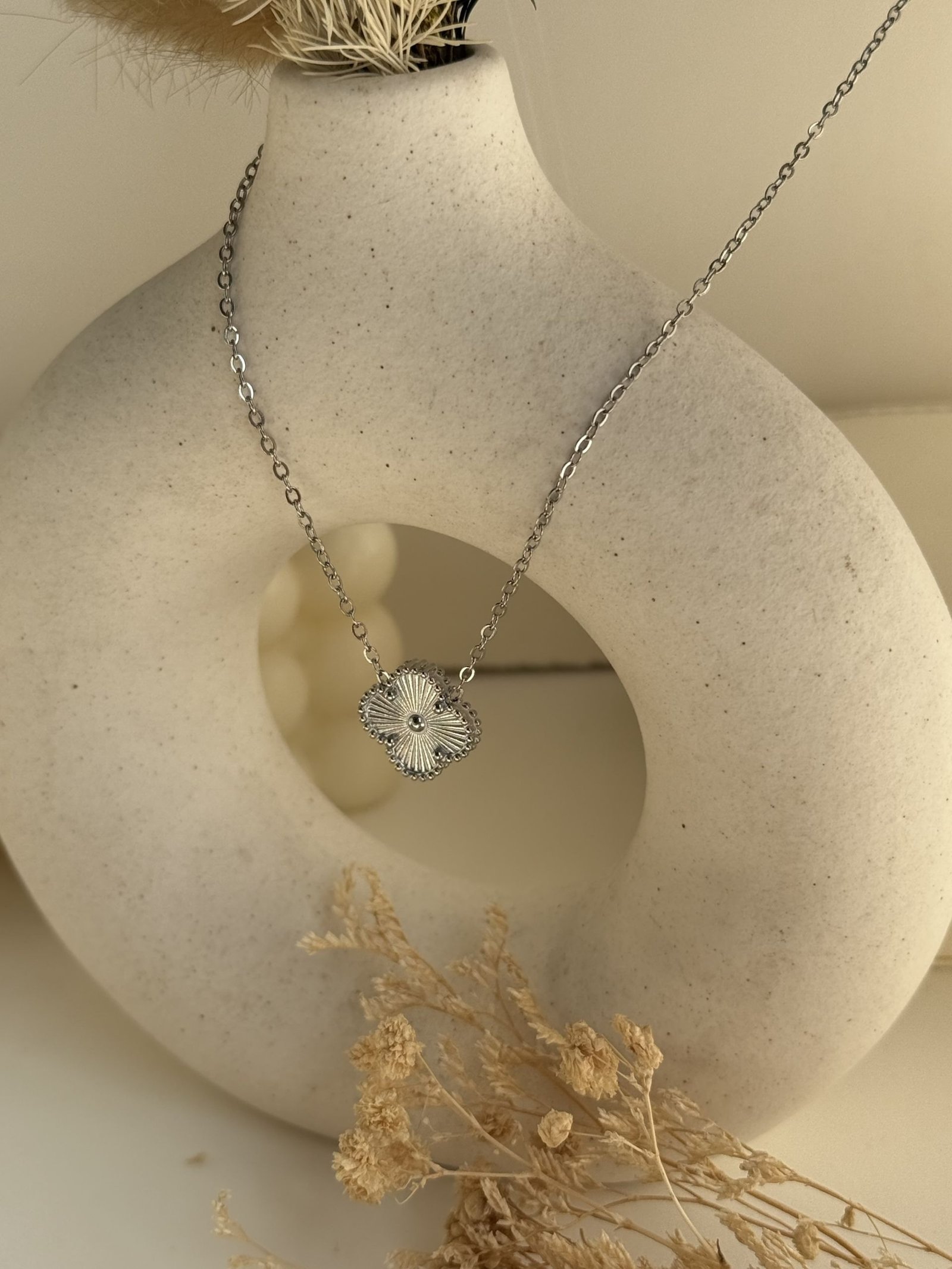Velmora Laser Clover Necklace