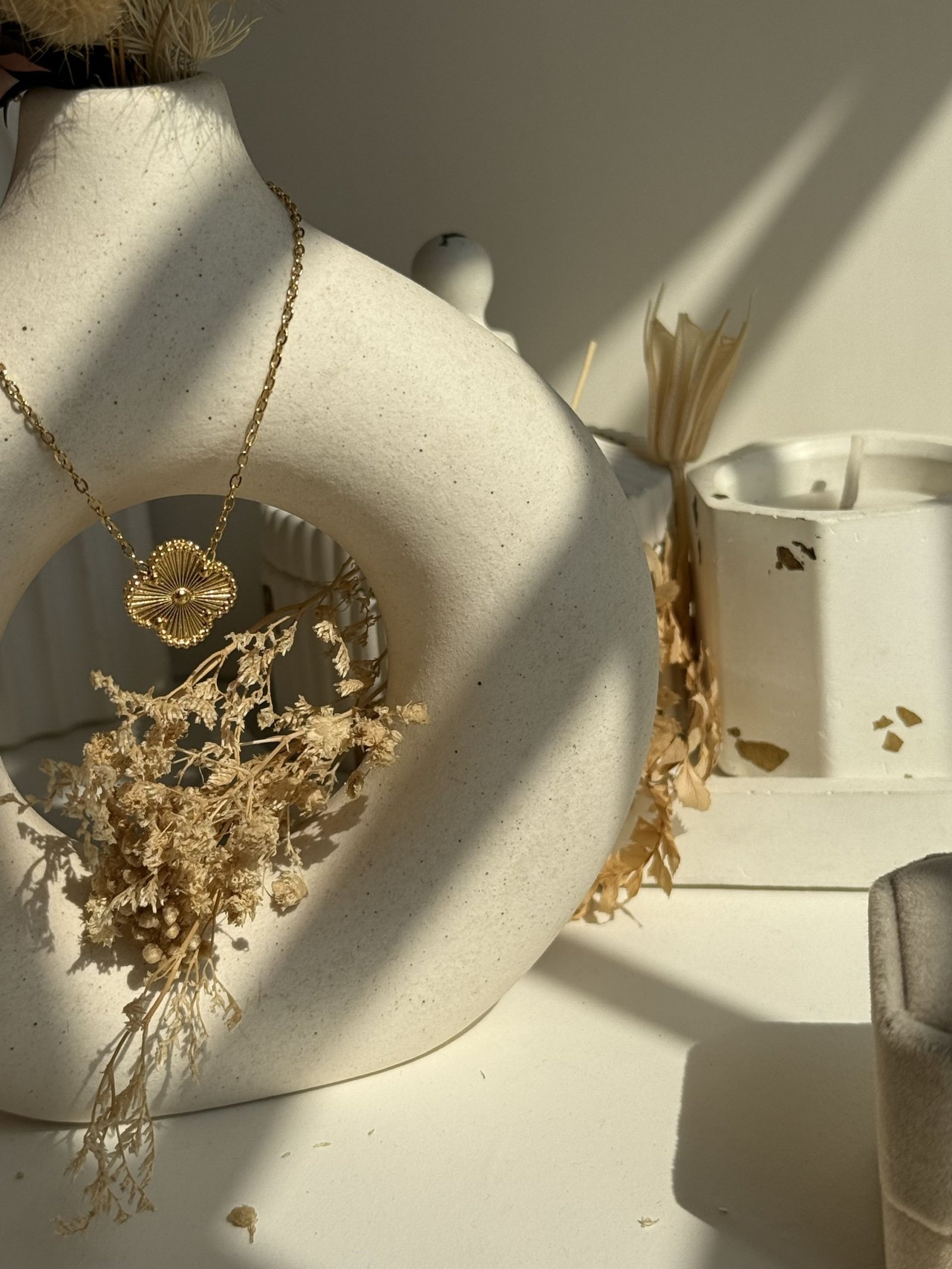 Velmora Laser Clover Necklace