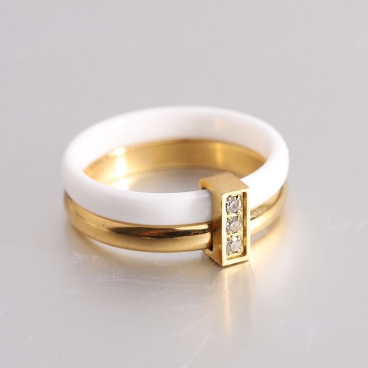 Trinity Barline Crystal Ring
