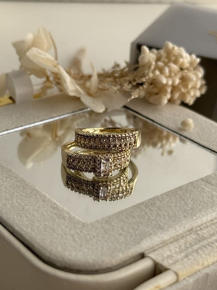 Celestia Luxe Stack Ring Set