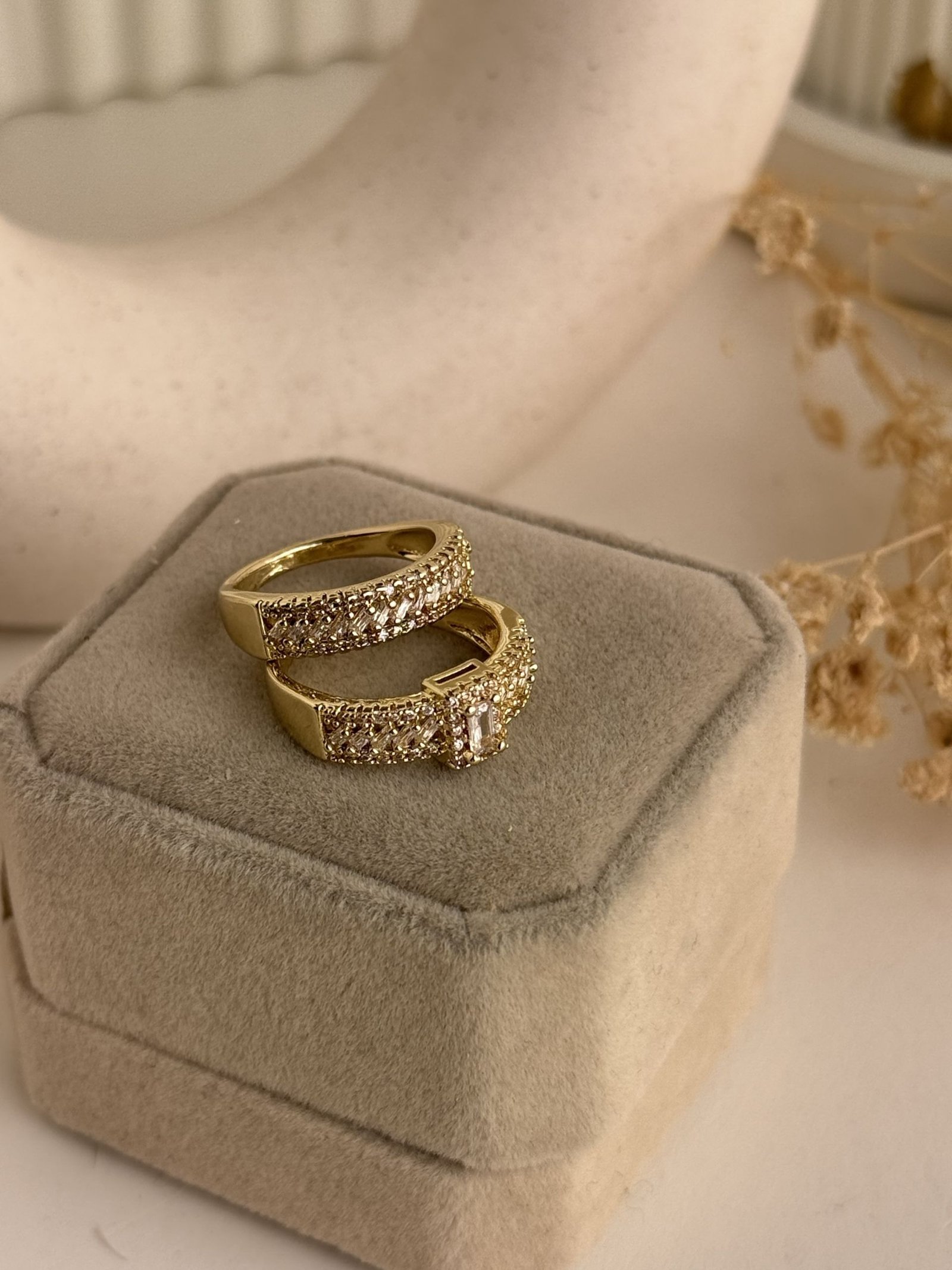 Celestia Luxe Stack Ring Set