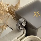 Amour Pavé Love Band Ring