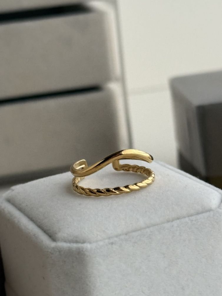 Interwoven Rope Open Ring
