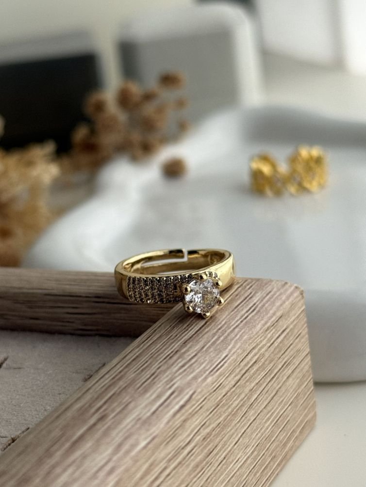 Aurelia Pavé Solitaire Ring