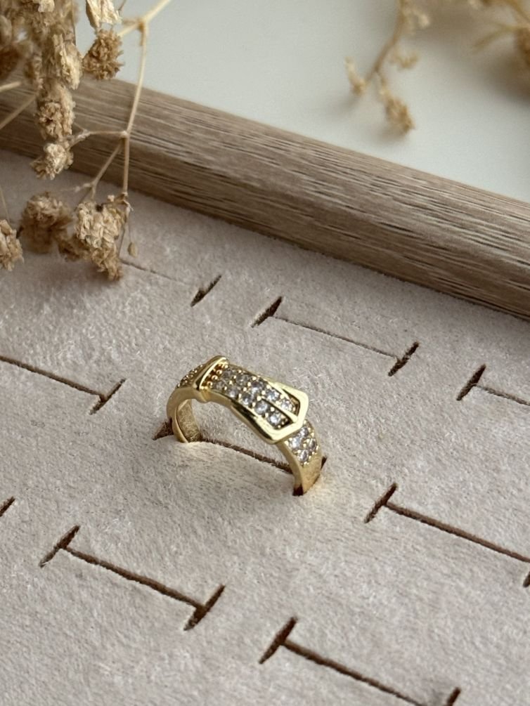 Aurelia Buckle Pavé Ring