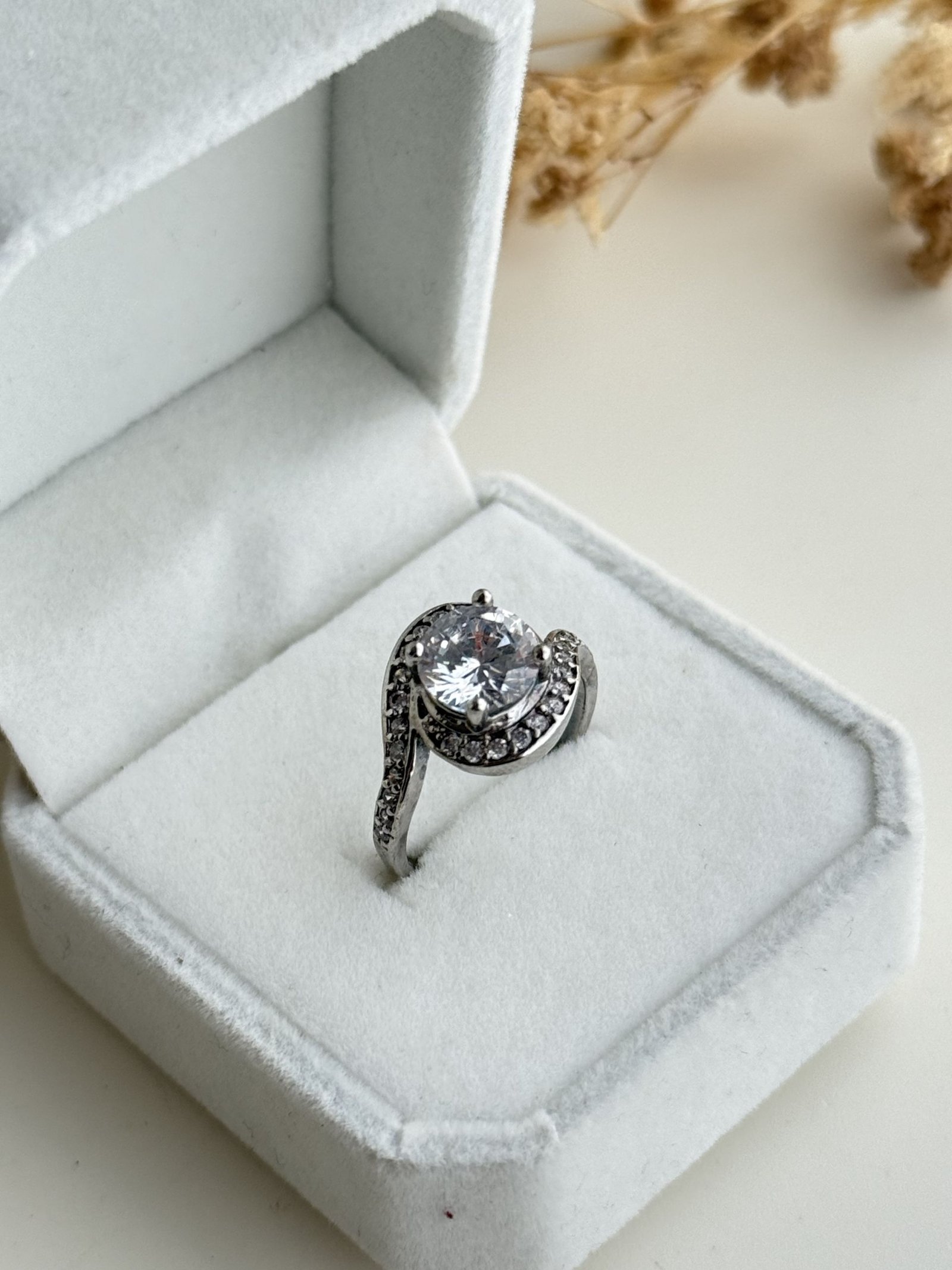 Aurielle Halo Solitaire Ring