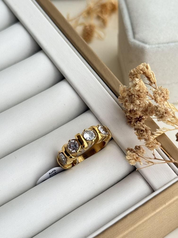 Aurelia Five-Stone Band Ring