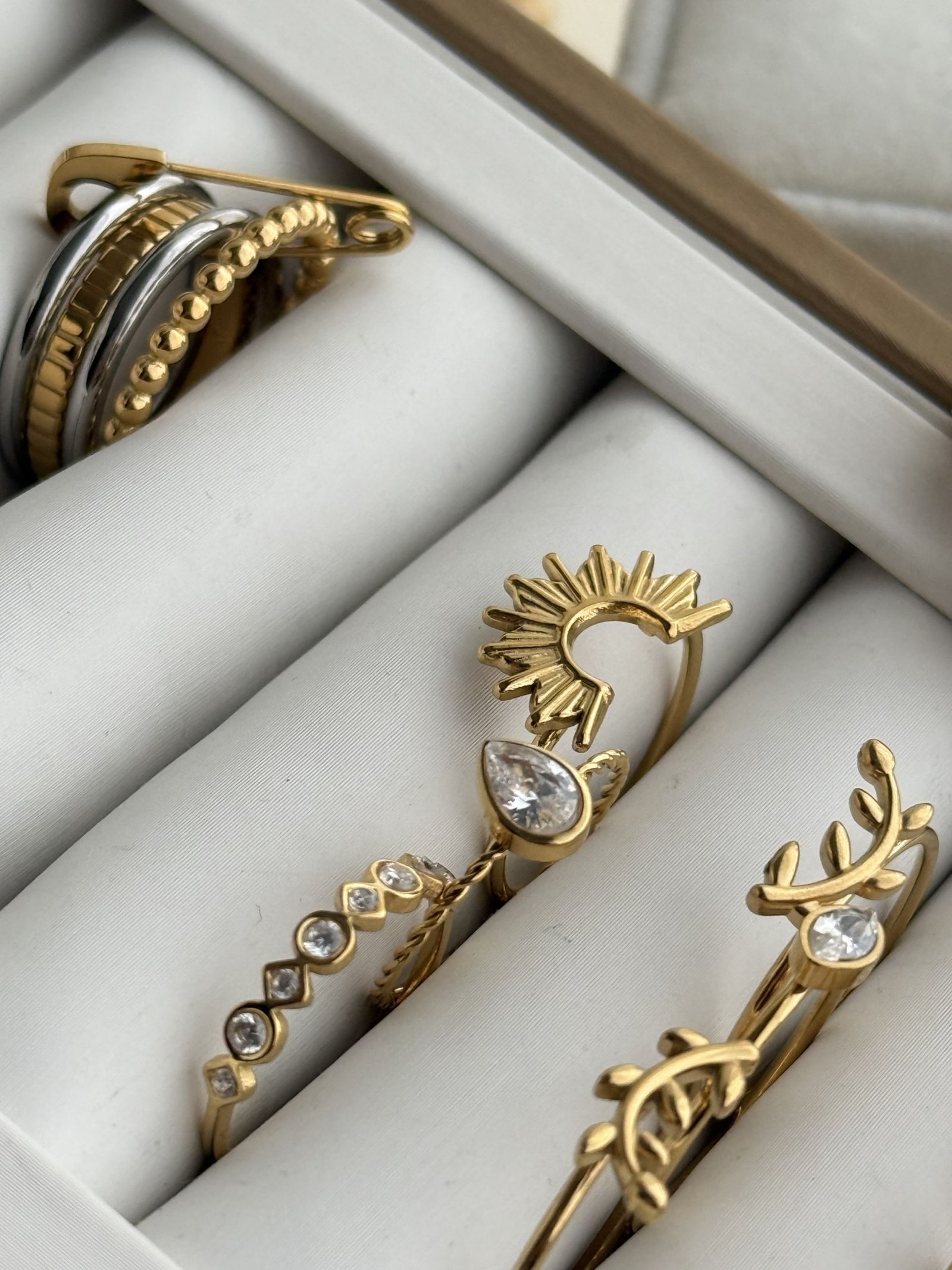 Solara Radiance Stack Ring Set