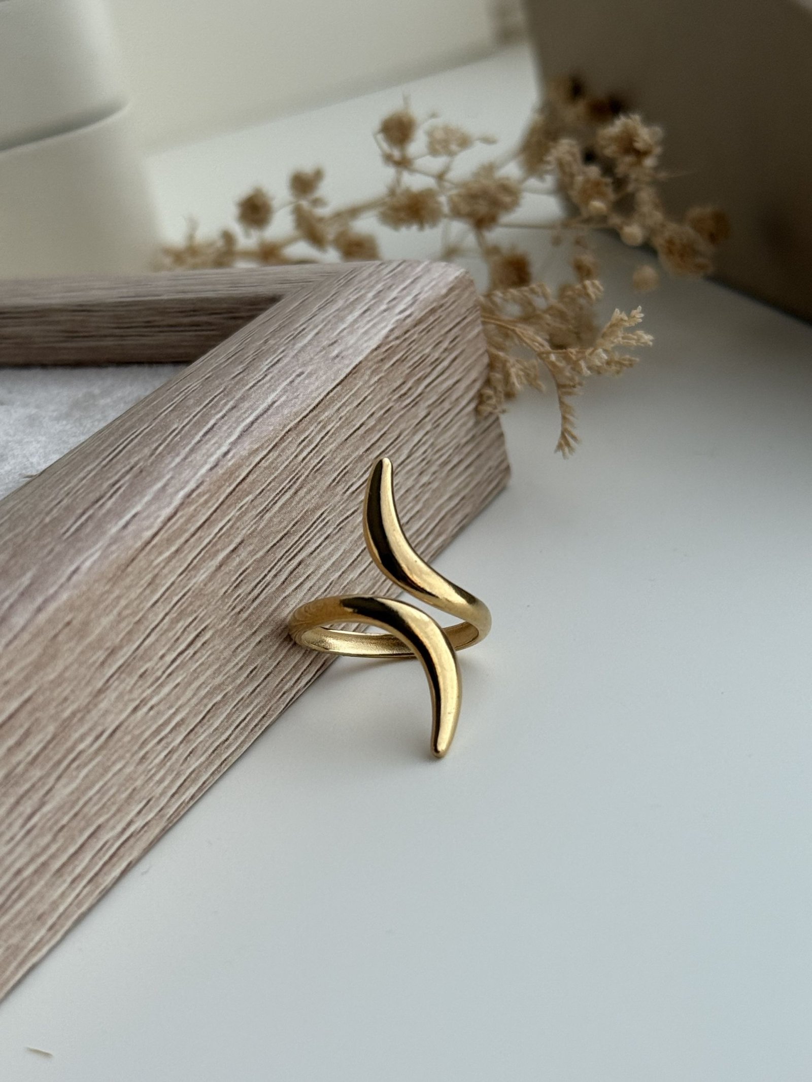 TFC Serpent Curve Adjustable Ring