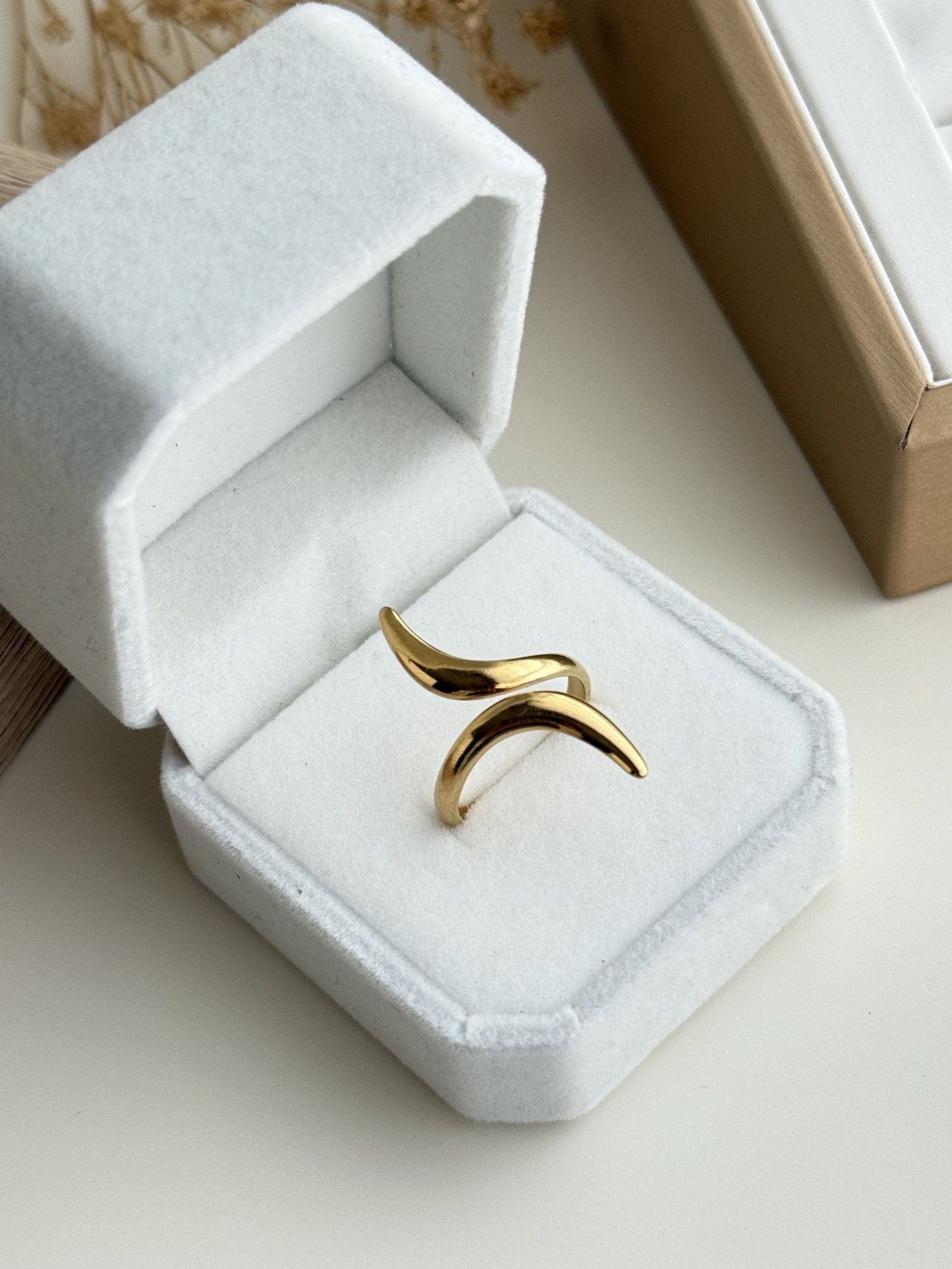 TFC Serpent Curve Adjustable Ring