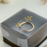 Radiant Curve Pavé Adjustable Ring
