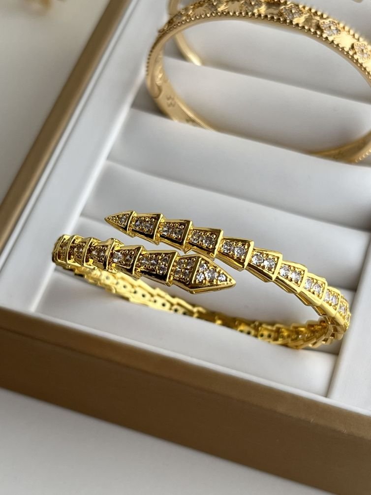 Serpente Pavé Wrap Cuff
