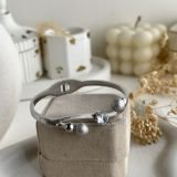 Oréa Orb Crystal Cuff