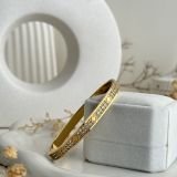 Fleur Pavé Motif Cuff