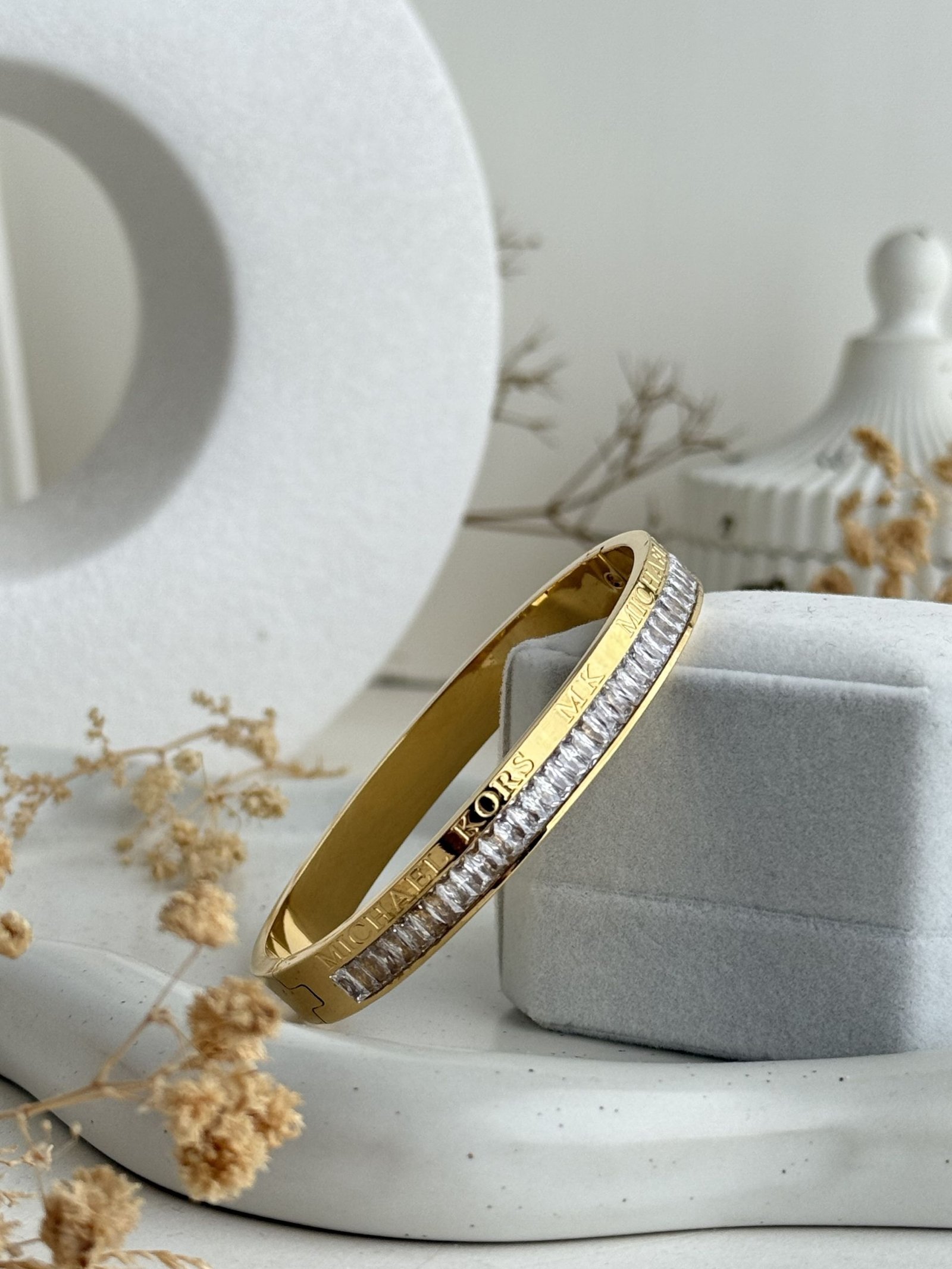 urex Baguette Line Cuff