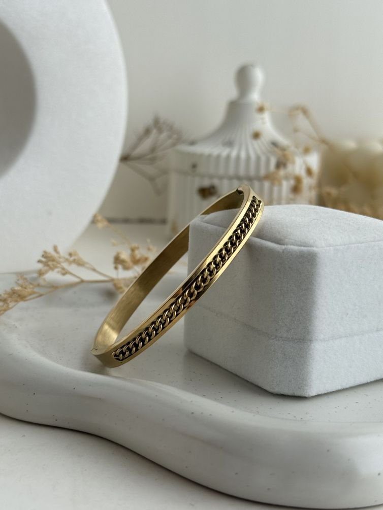 Virelle Chain Inlay Cuff