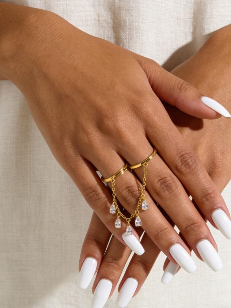 Elara Chain Crystal Ring