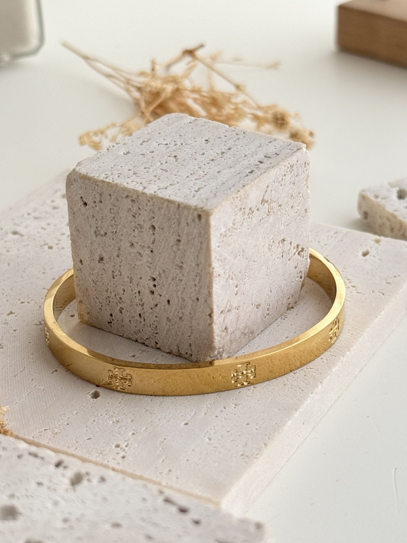 Aurelia Emblem Cuff