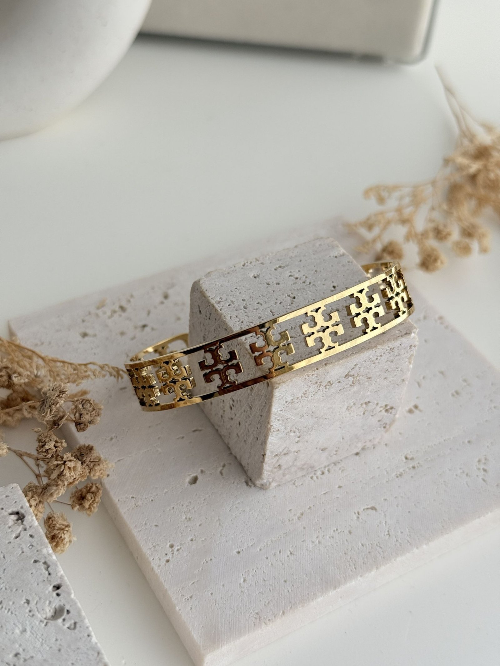 Solene Mosaic Cuff