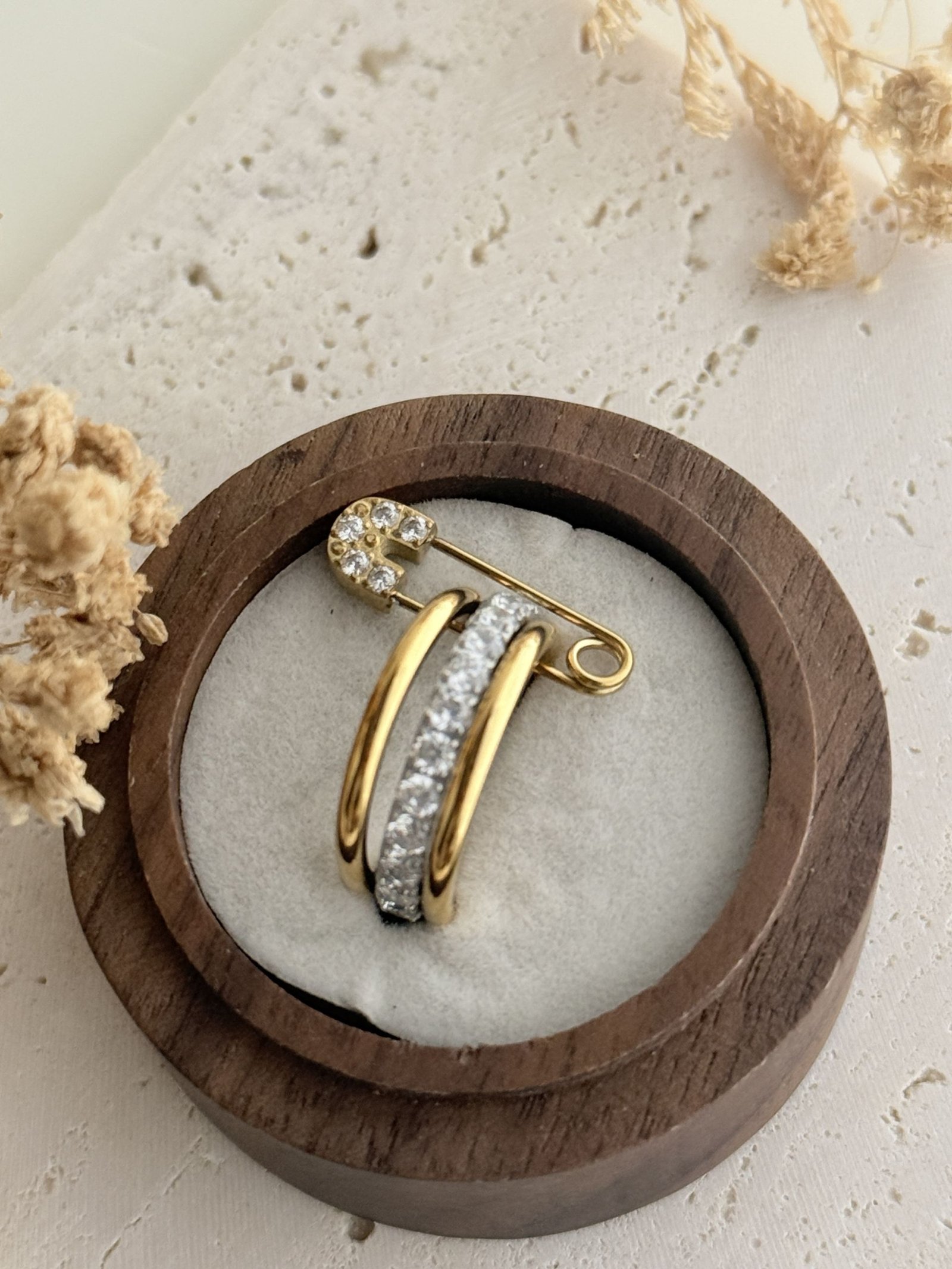 Solenne Lock Ring