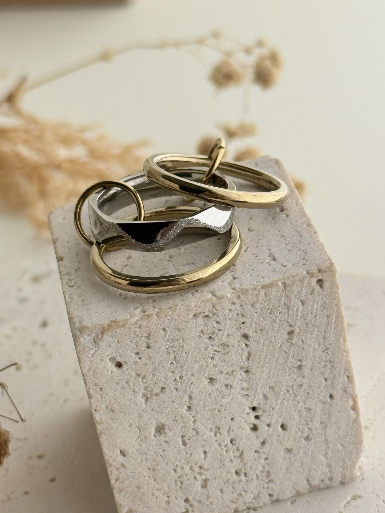 Argent Wave Layer Ring