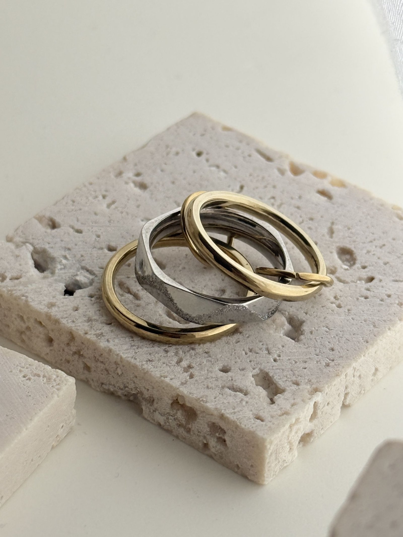 Argent Wave Layer Ring