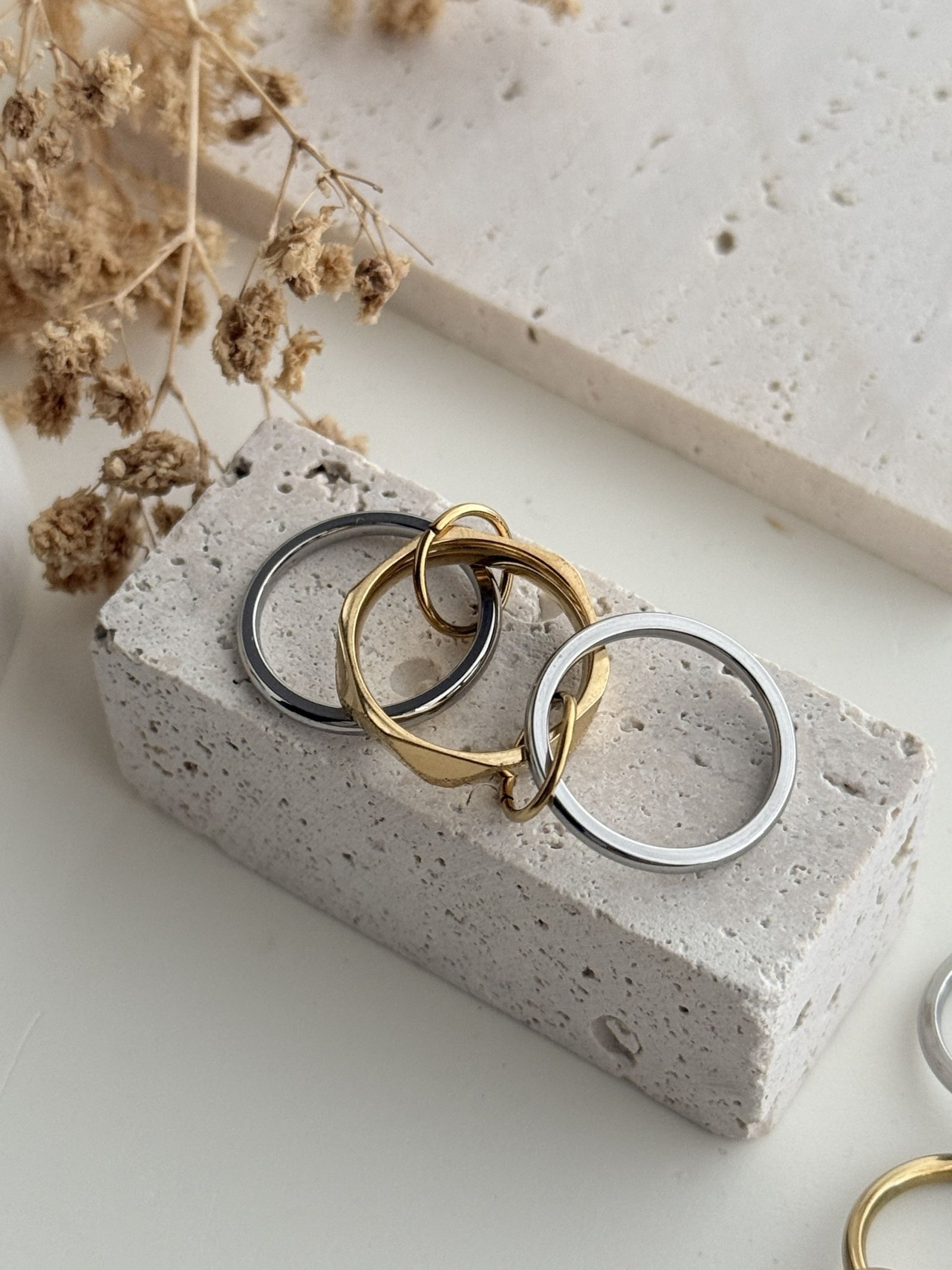 Aureline Three-Layer Ring