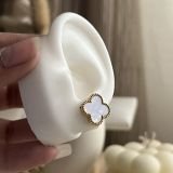 Étoile Clover Stud Earrings
