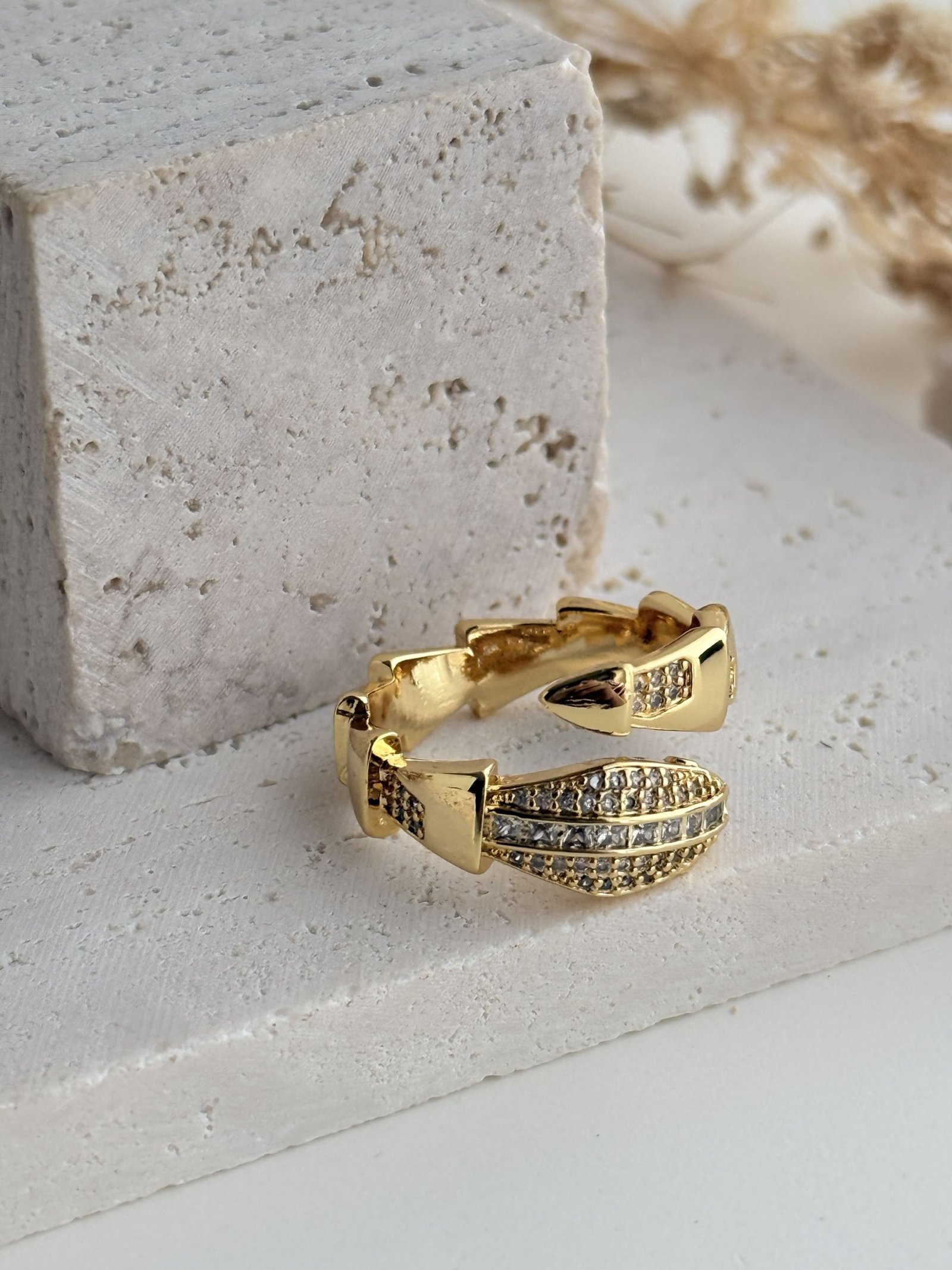Virelle Serpent Ring