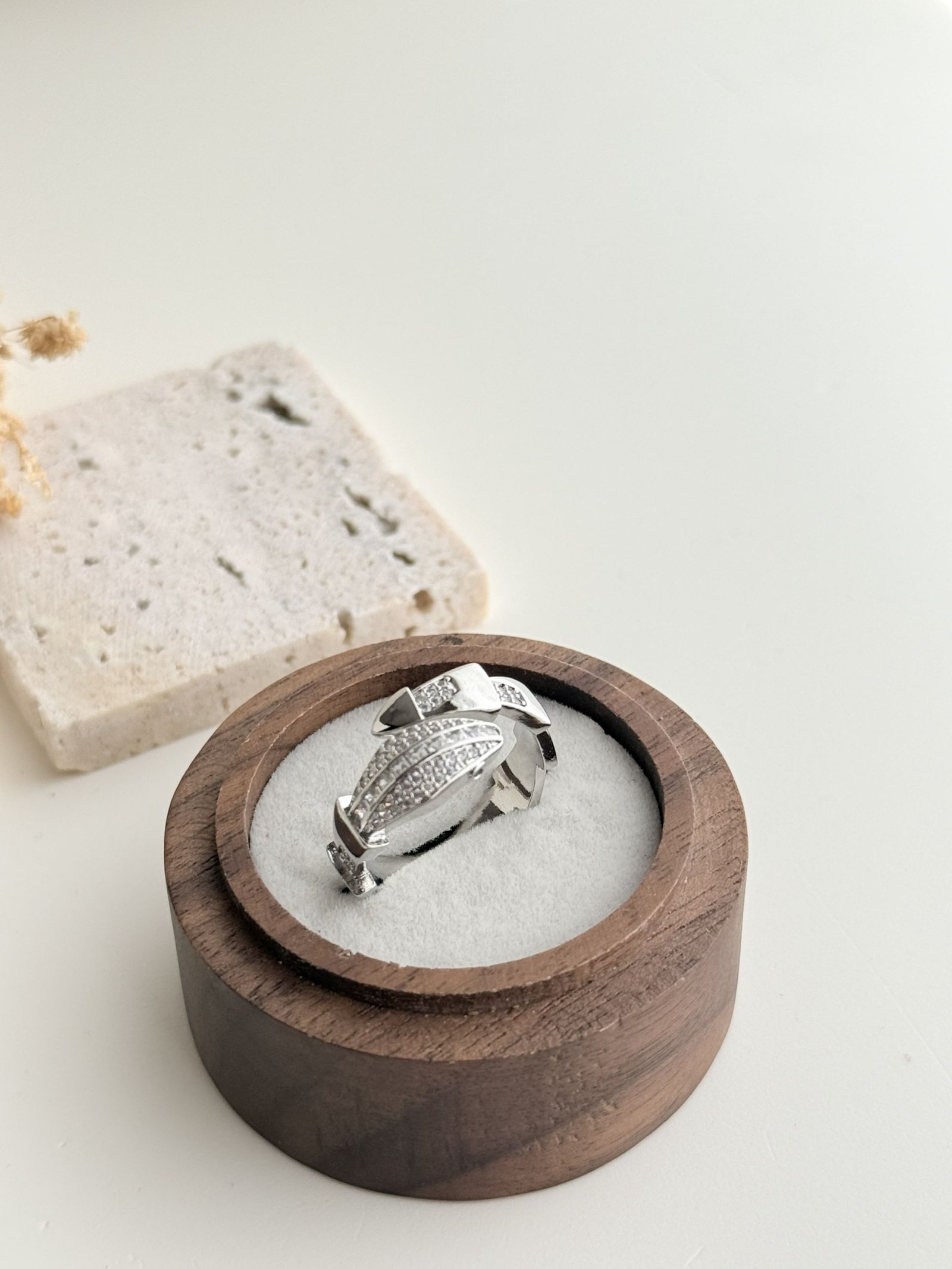 Virelle Serpent Ring