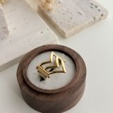 Veyra Adjustable Ring
