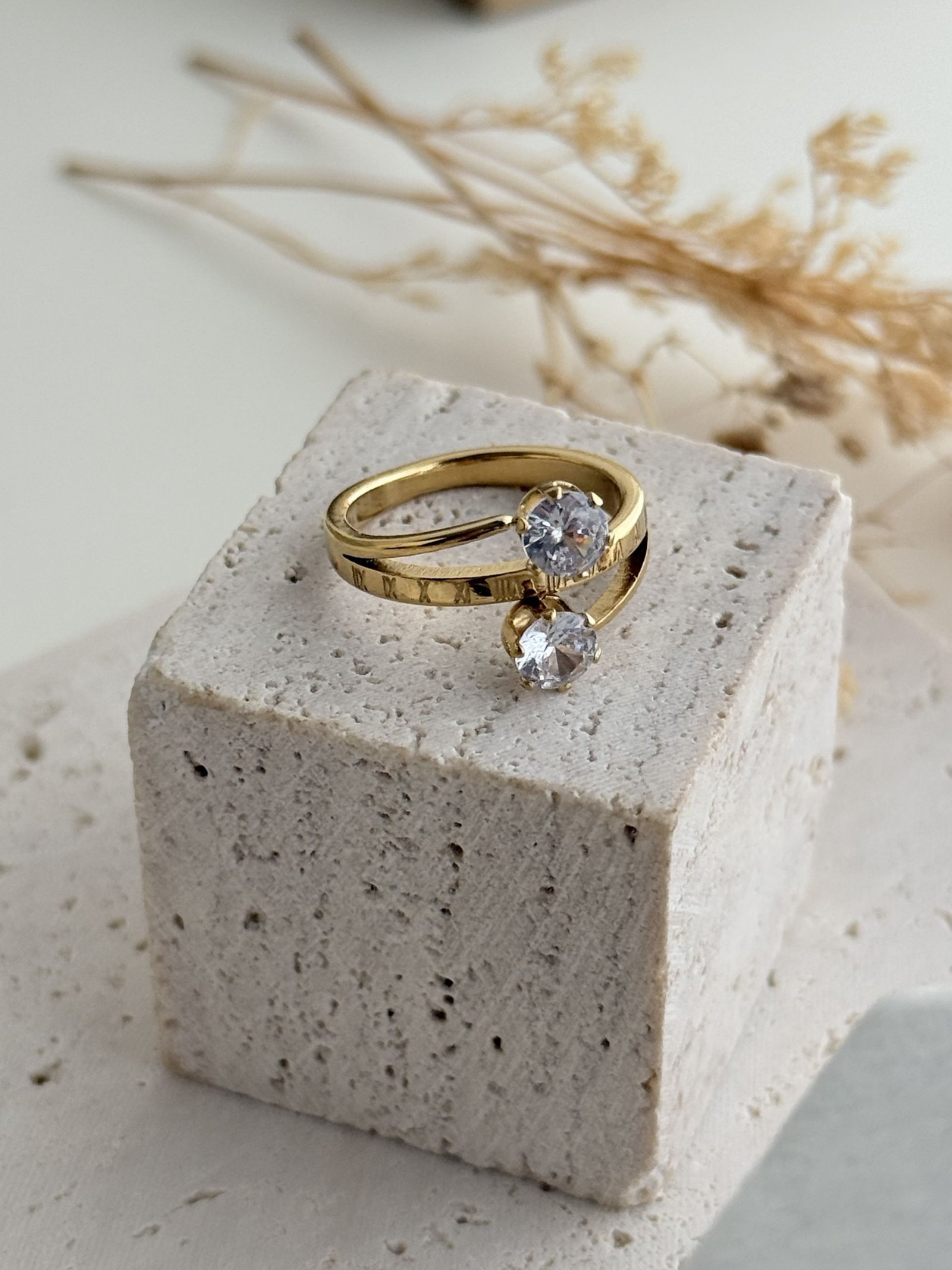 Celestia Duo Ring
