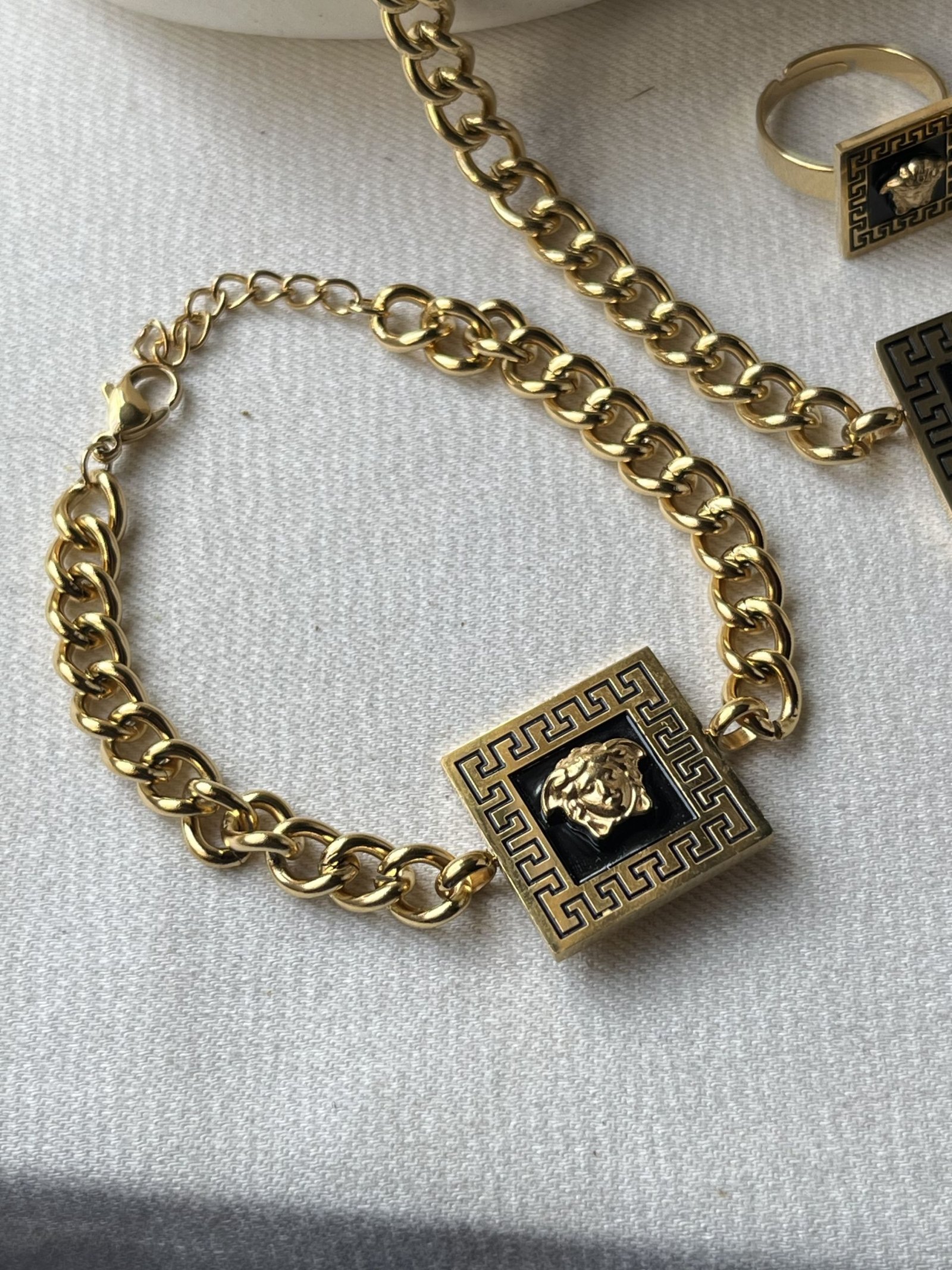 Aurelios Medusa Chain Bracelet
