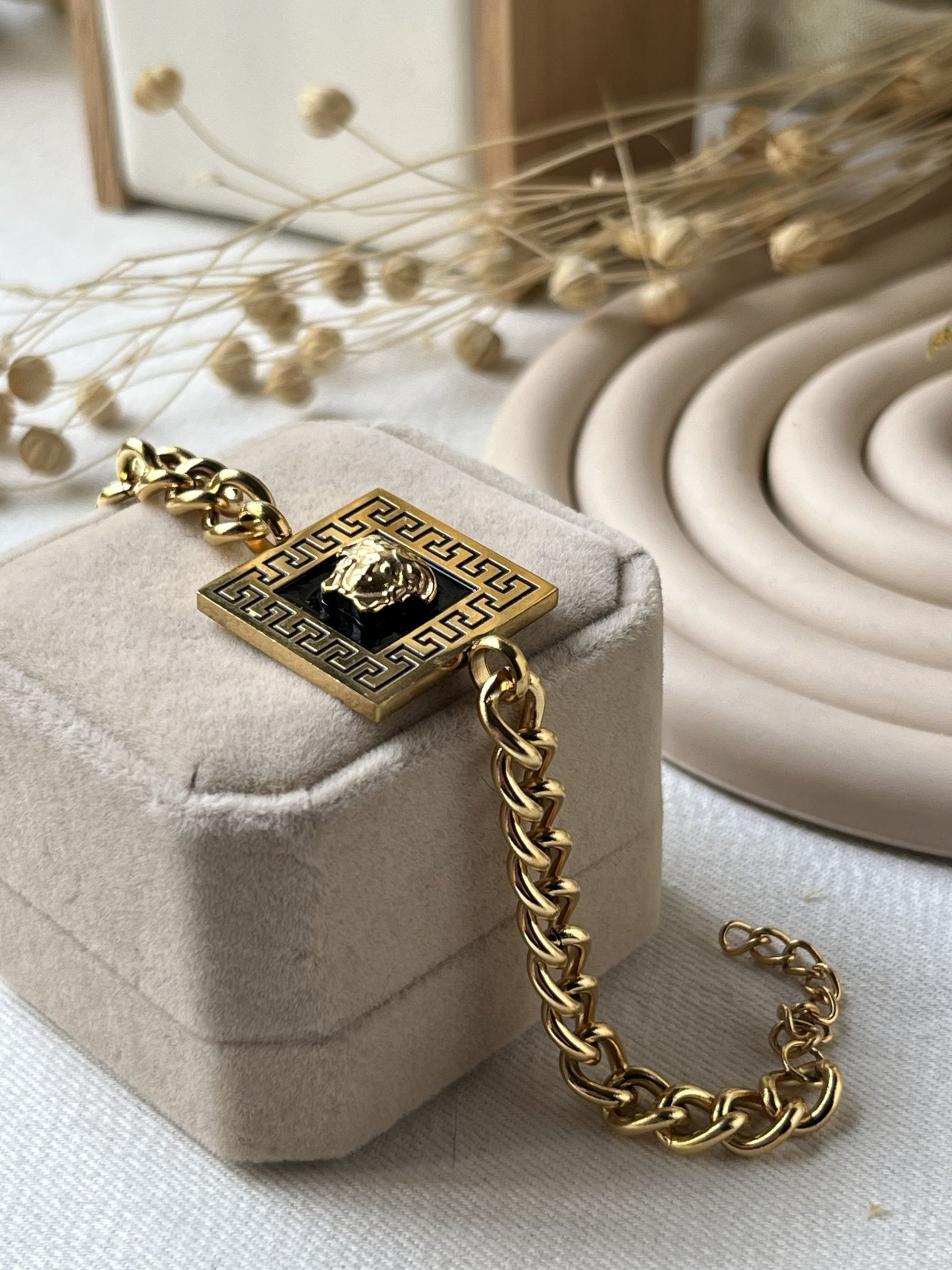 Aurelios Medusa Chain Bracelet