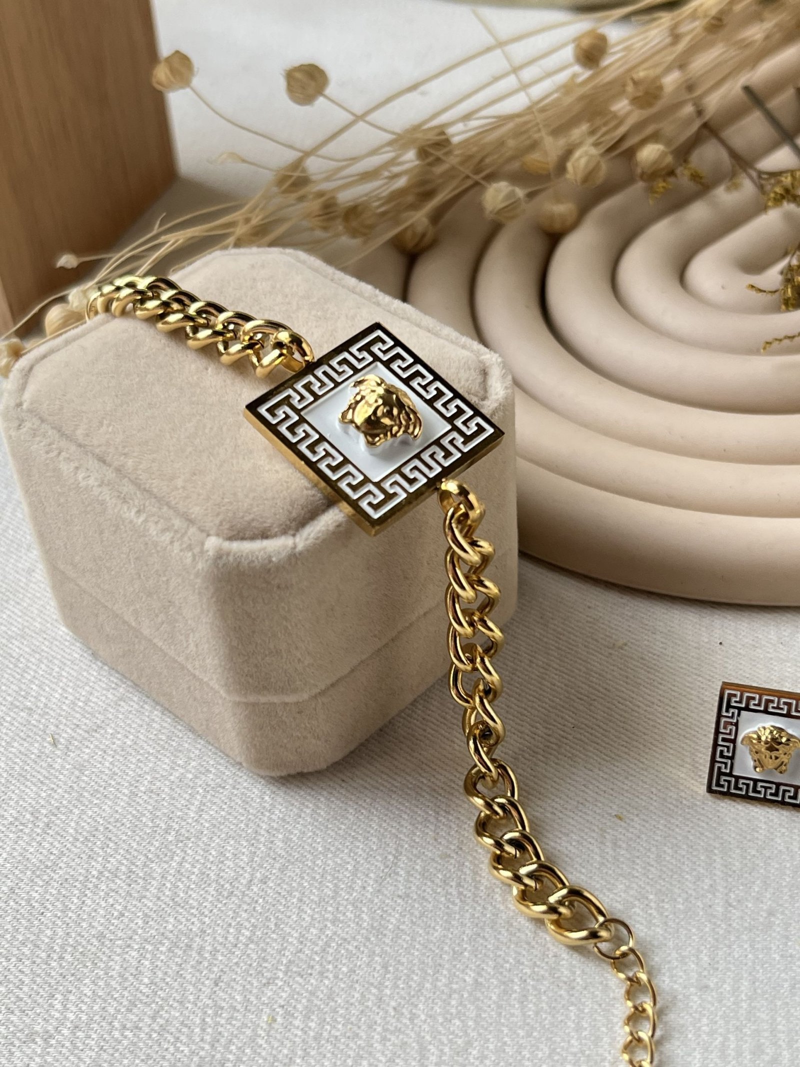 Aurelios Medusa Chain Bracelet