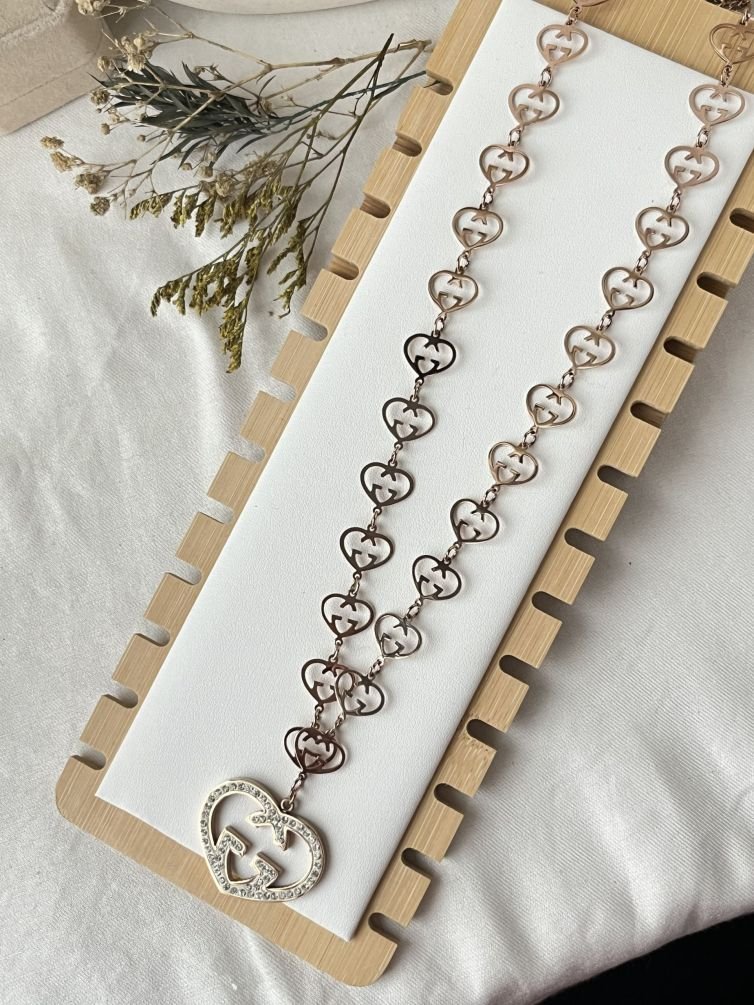 Royale Monogram Drop Neckchain